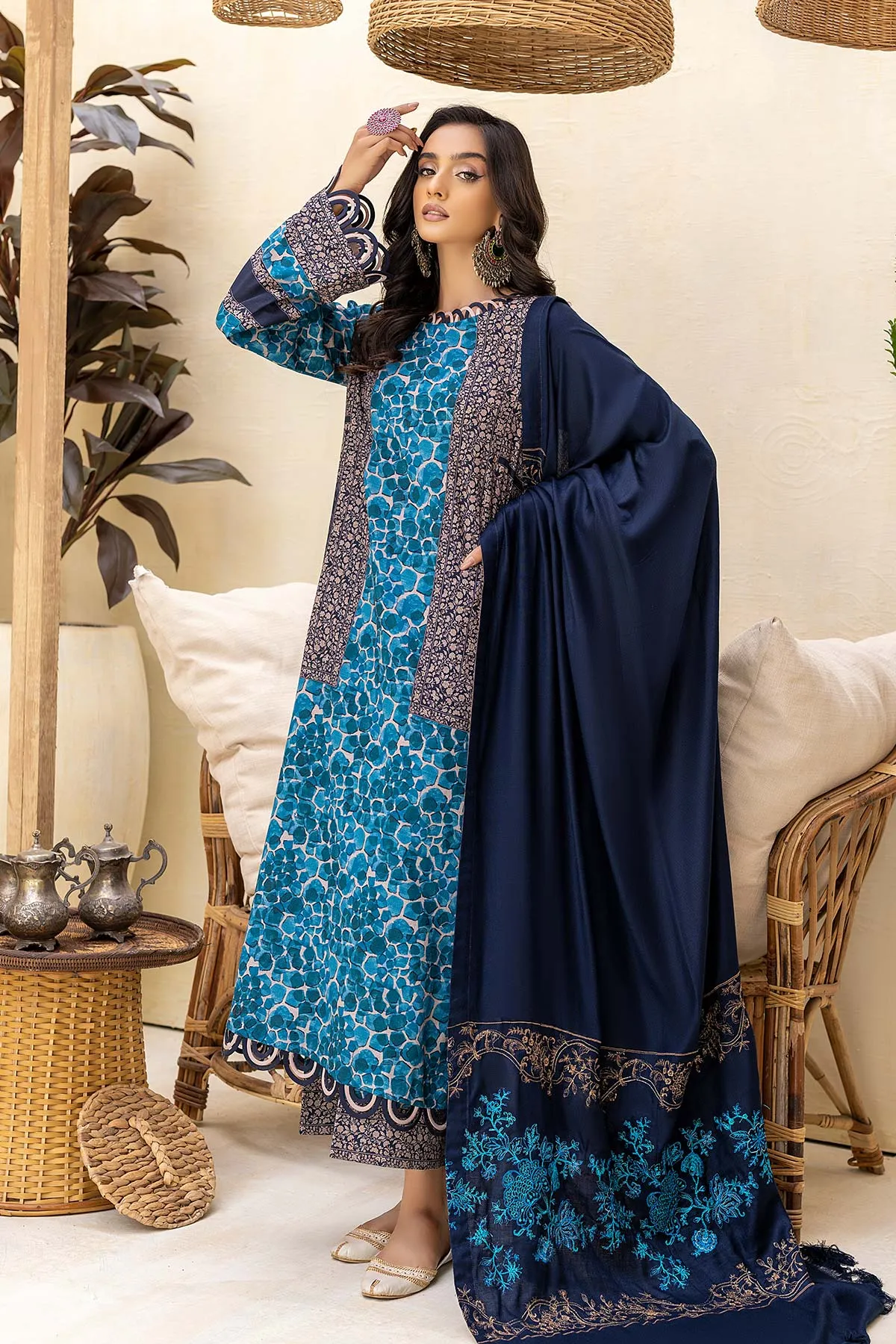 3-Pc Unstitched Khaddar With Embroidered Pashmina Shawl CKD22-03