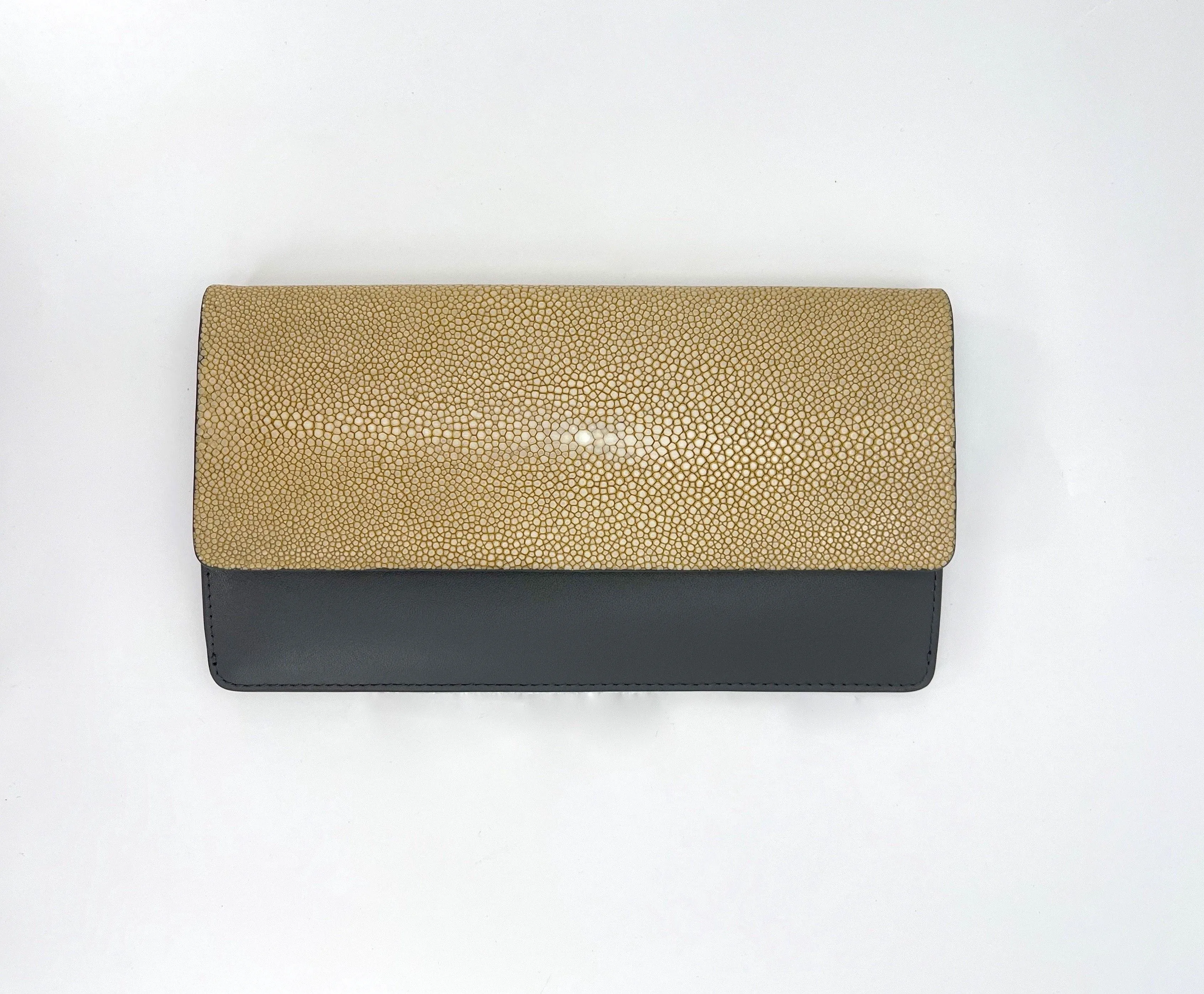 Bea II Shagreen Wallet