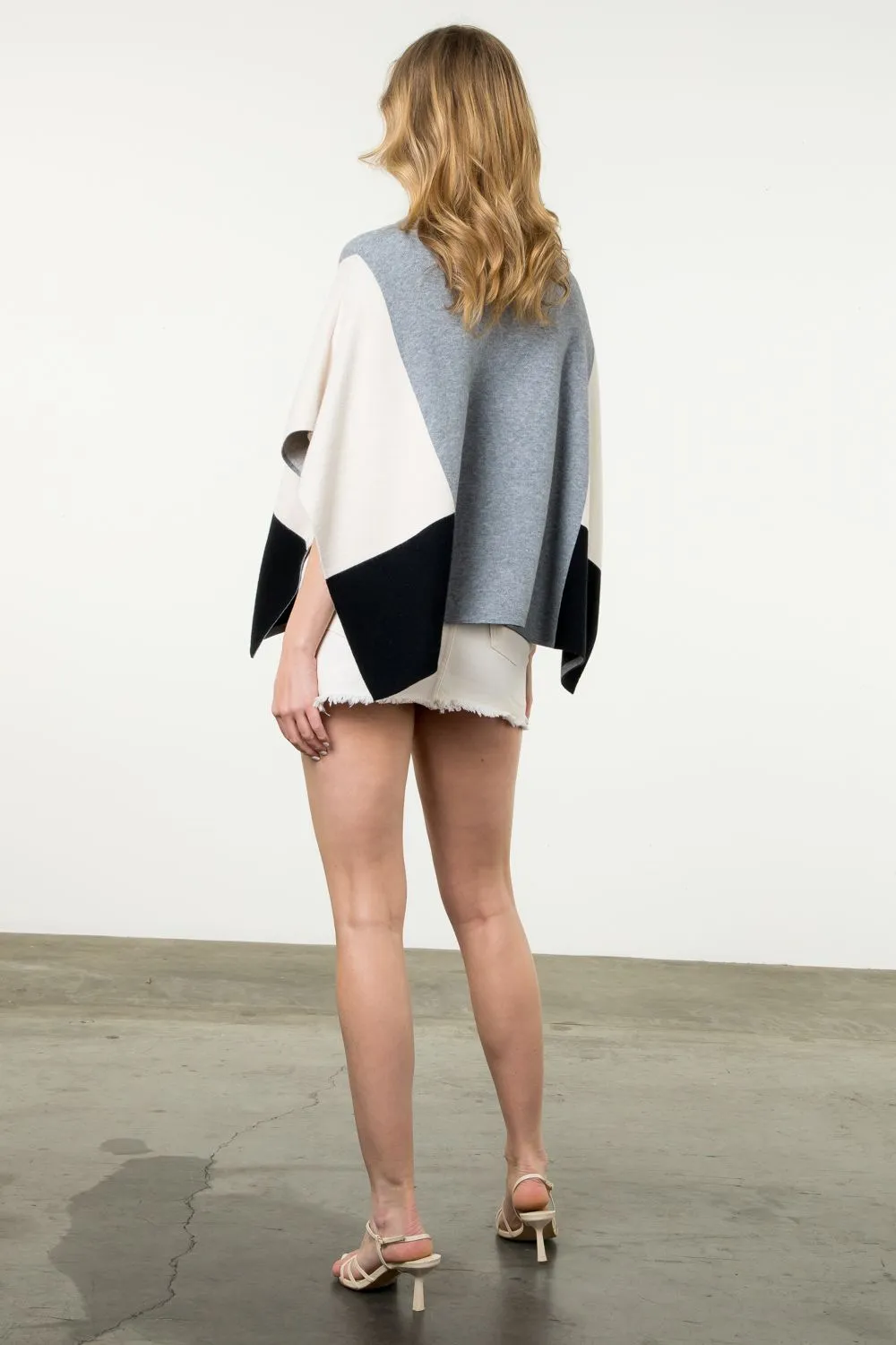 COLORBLOCK PONCHO