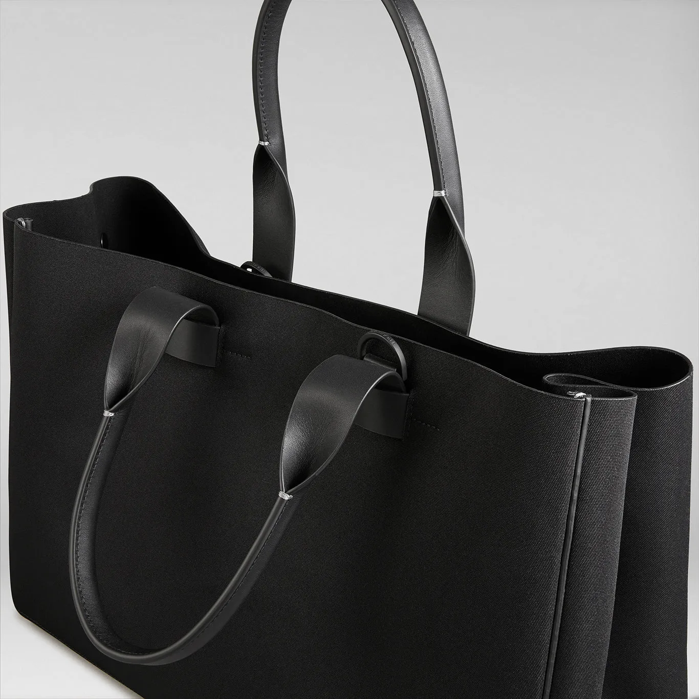 Featherweight Tote