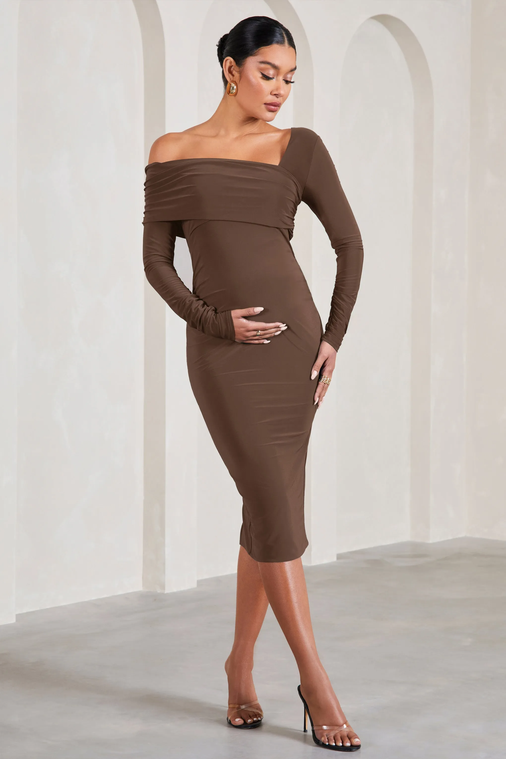 Heartbeat | Chocolate One-Shoulder Long-Sleeved Maternity Midi Dress