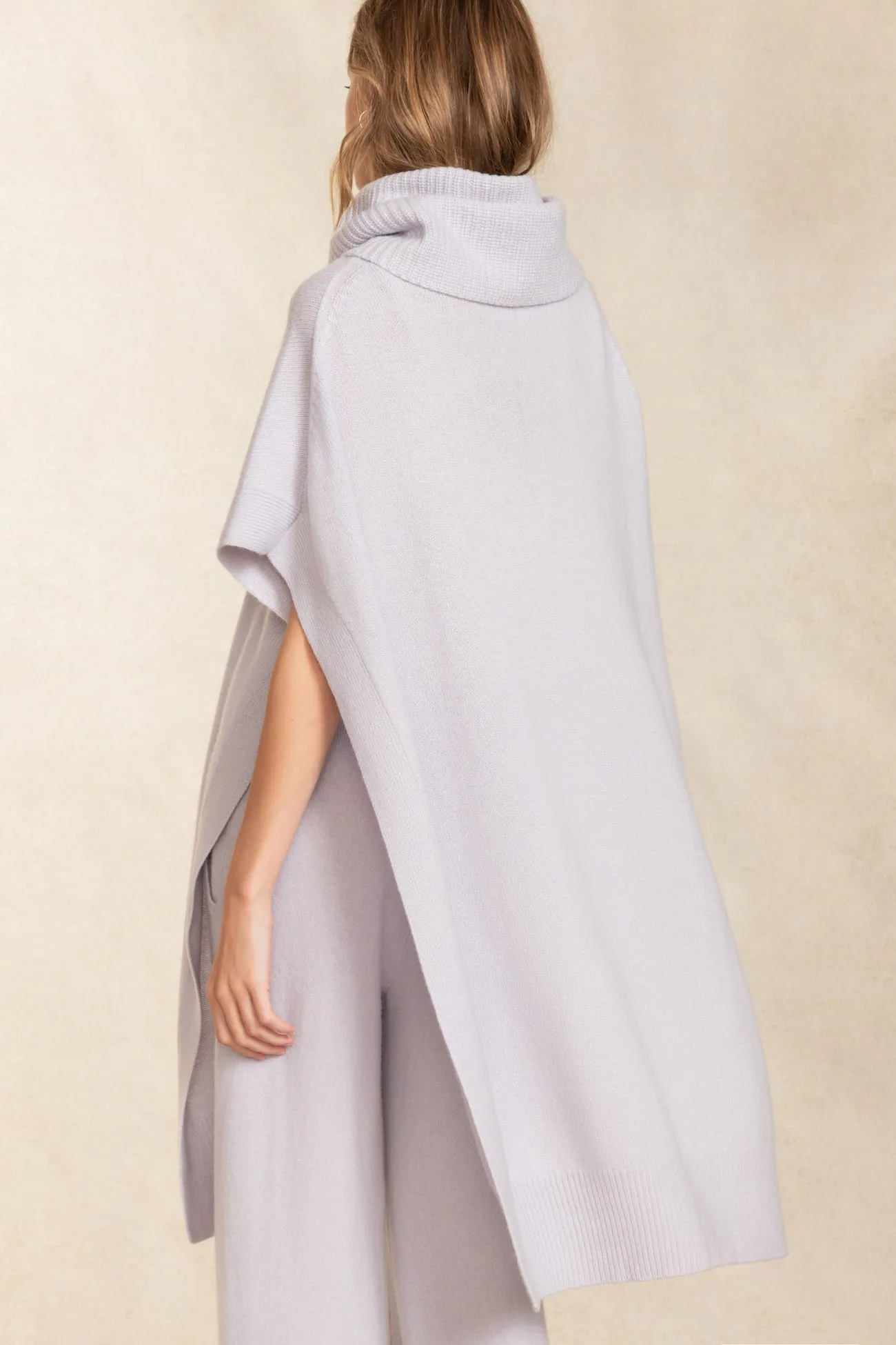 KENZIE TURTLENECK CASHMERE PONCHO