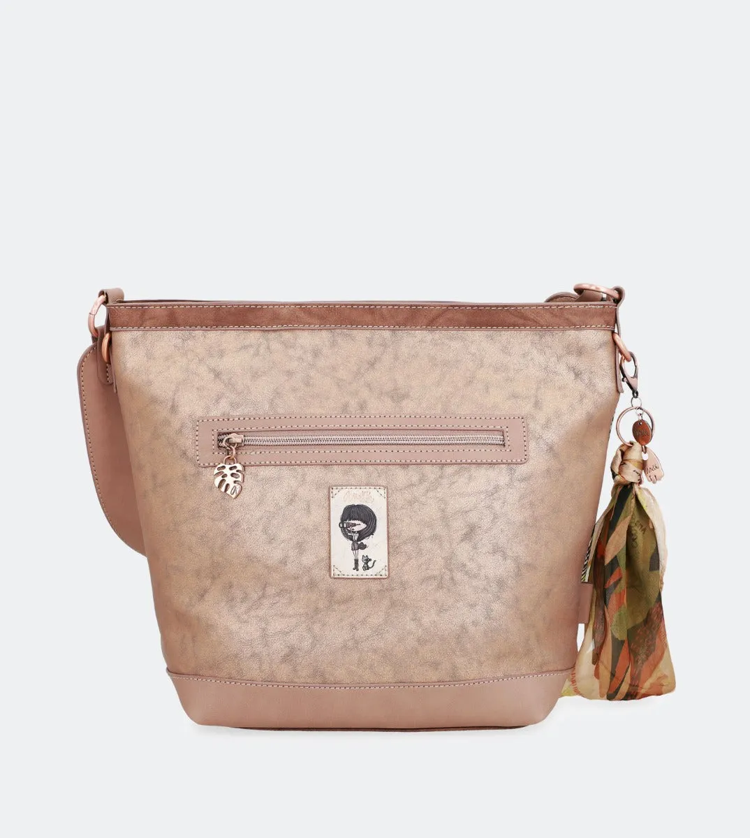 Nature crossbody bag with a floral strap