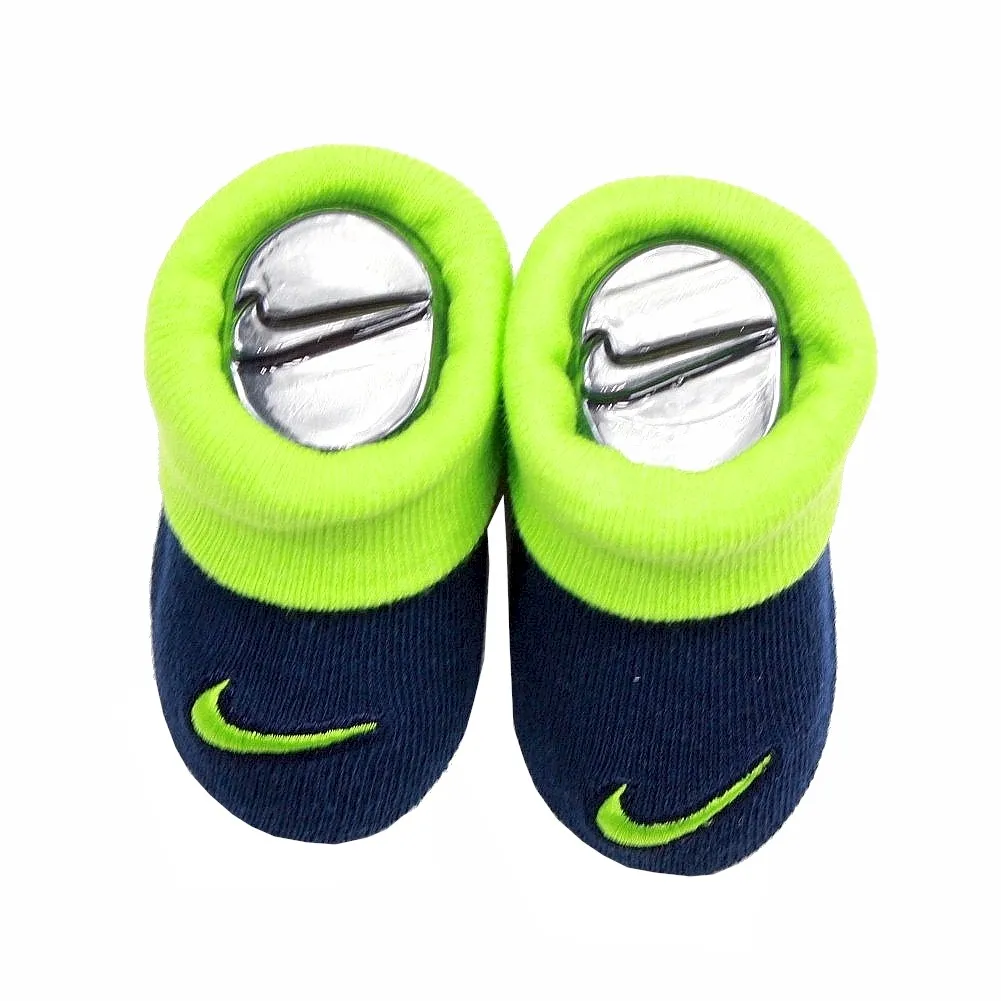 Nike Infant Boy's Off-Season 3-Piece Set (Hat, OneZ & Booties)