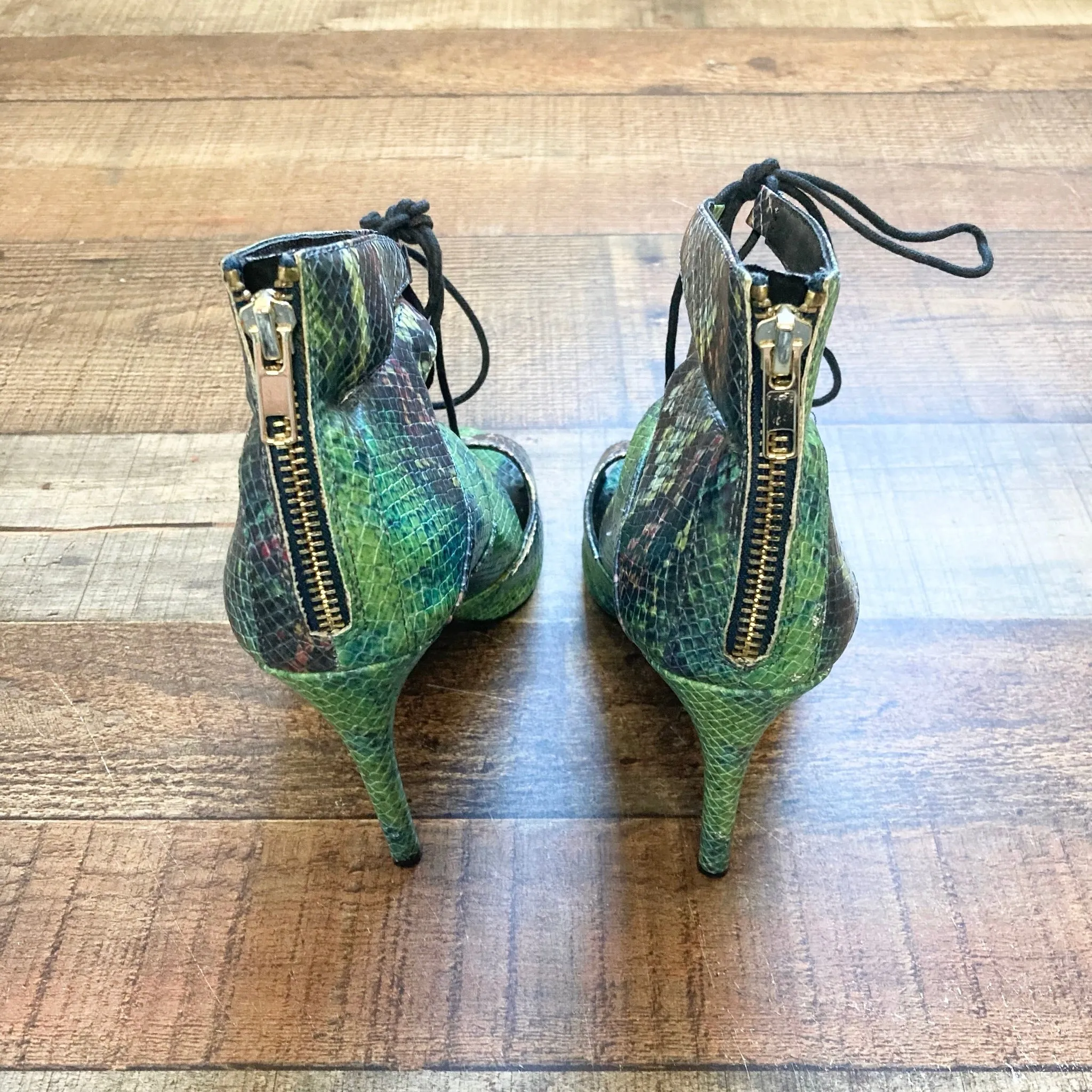 Steve Madden Snakeskin Lace Up Stilettos- Size 8.5 (Like New Condition)