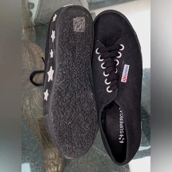 SUPERGA TENNIS SHOES Size 39 (PREOWNED)