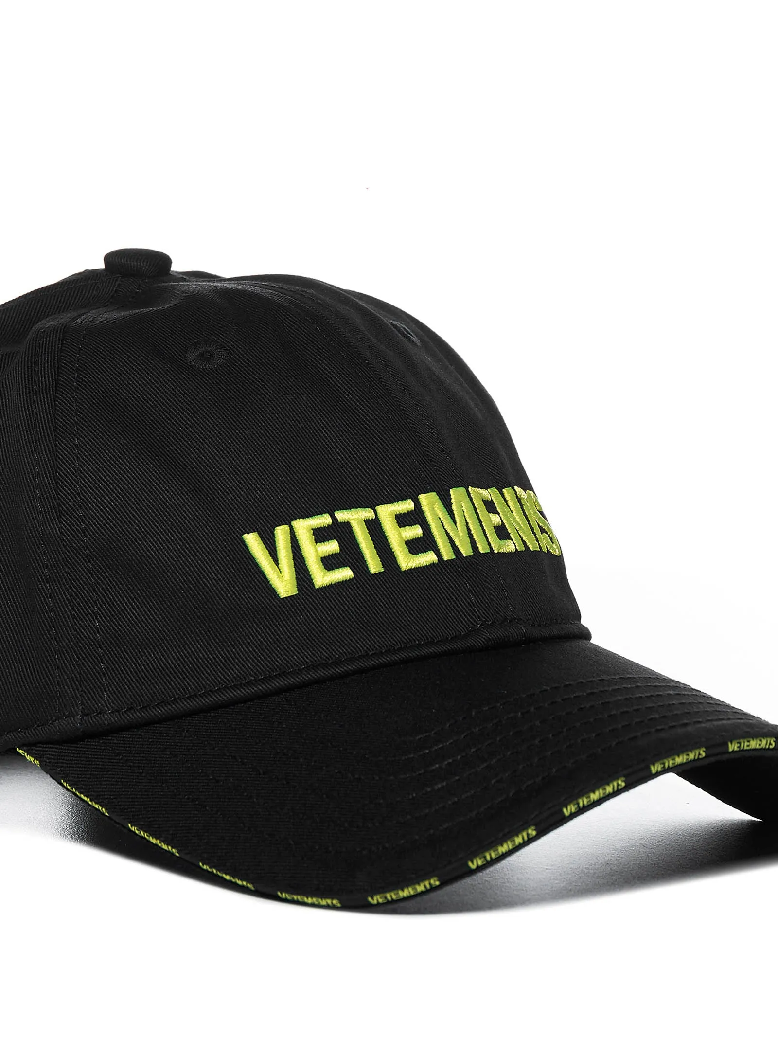 Vetements Logo Embroidered Cap