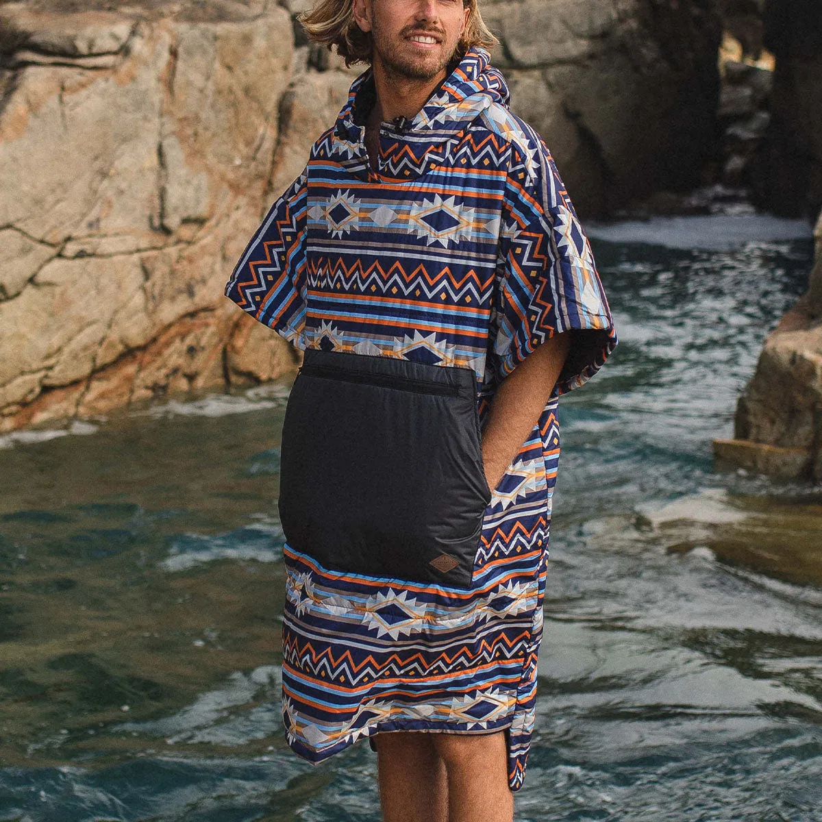 Wild Recycled Insulated Pullover Changing Robe - Stargazer Navy